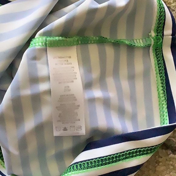 Swim top with whale Navy blue and white striped green whale 🐳 24 month. - Picture 5 of 6